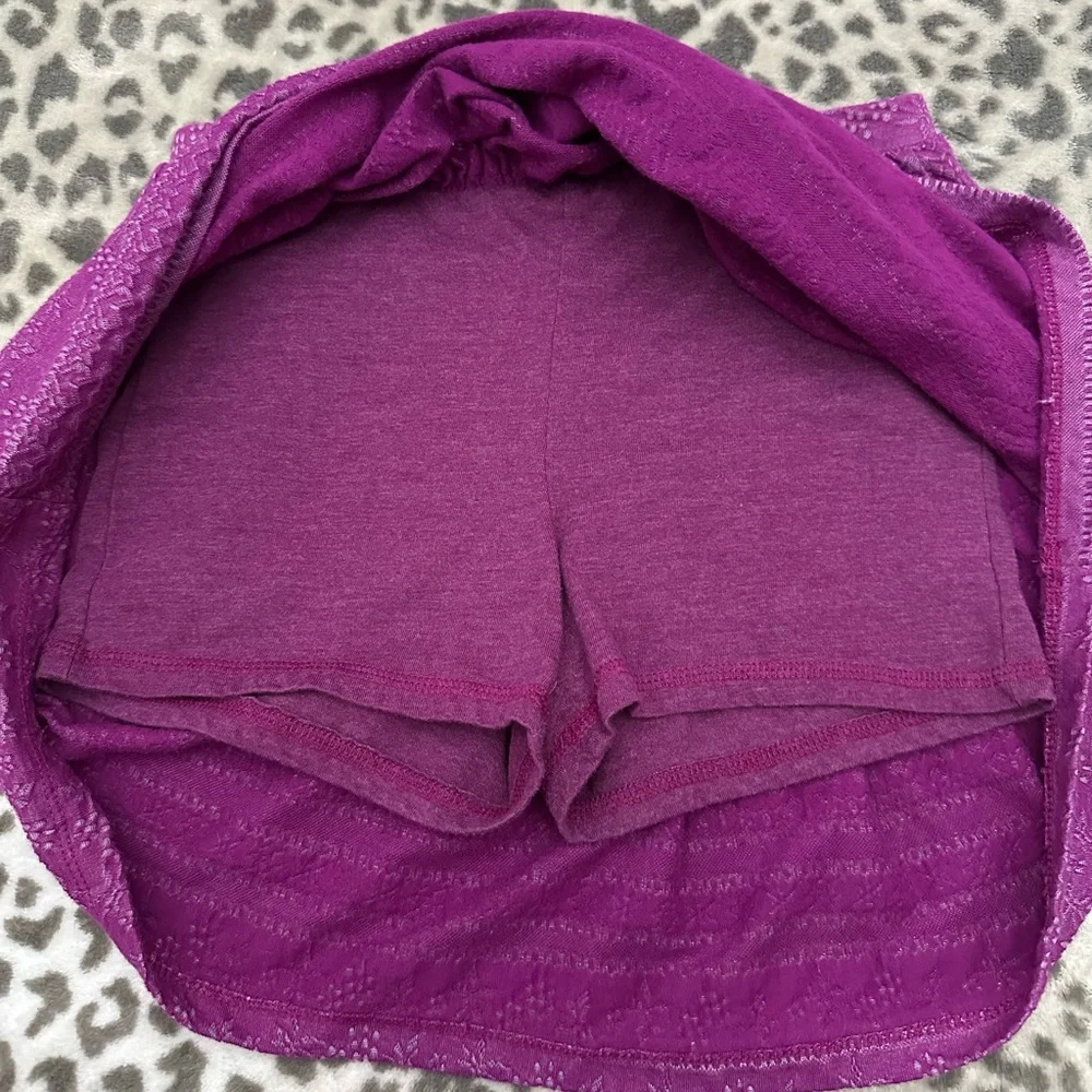 Old Navy Girls Textured Print Skirt in Prince Purple Size Large 10-12 Regular